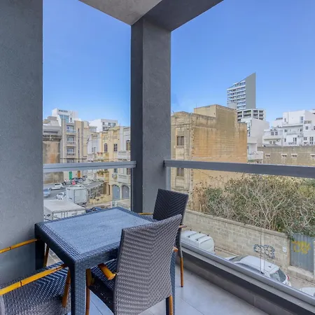 شقة A Lovely And Cosy 3br In The Centre Of By 360 Estates