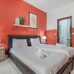 A Lovely And Cosy 3br In The Centre Of By 360 Estates