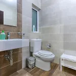 A Lovely And Cosy 3br In The Centre Of By 360 Estates