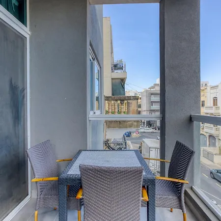 公寓 A Lovely And Cosy 3br In The Centre Of By 360 Estates Gzira