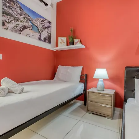 公寓 A Lovely And Cosy 3br In The Centre Of By 360 Estates