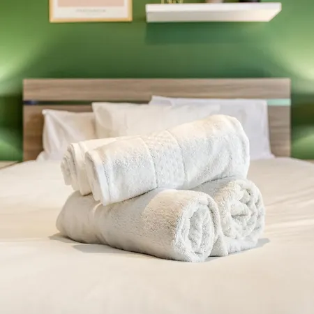 A Lovely And Cosy 3br In The Centre Of By 360 Estates *